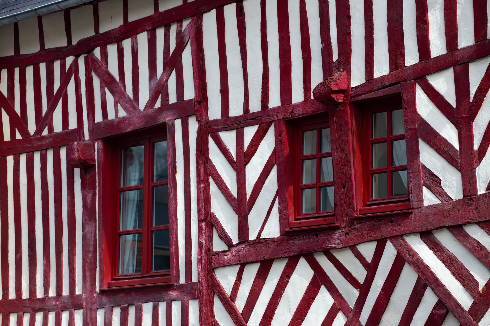 Découvrez les 8 Perles Cachées d’Airbnb en Bord de Mer en Bretagne pour des Vacances Inoubliables !